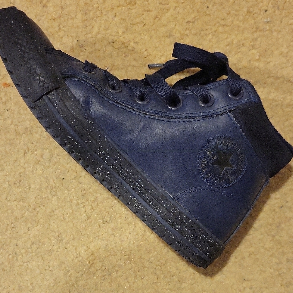 Converse Dark Blue High-Tops - Picture 4 of 11